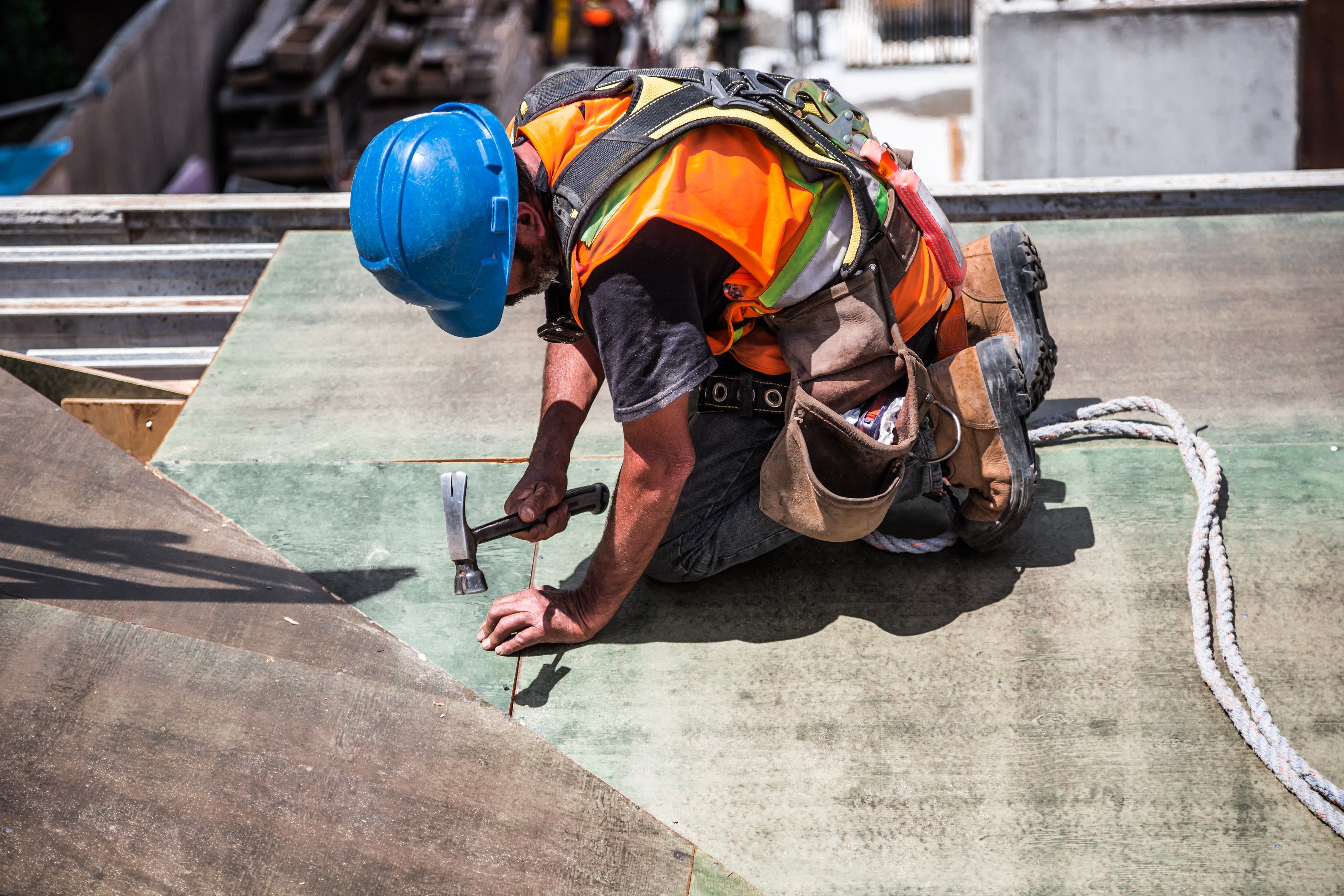 Sunscreen: An Important Tool for Construction Workers